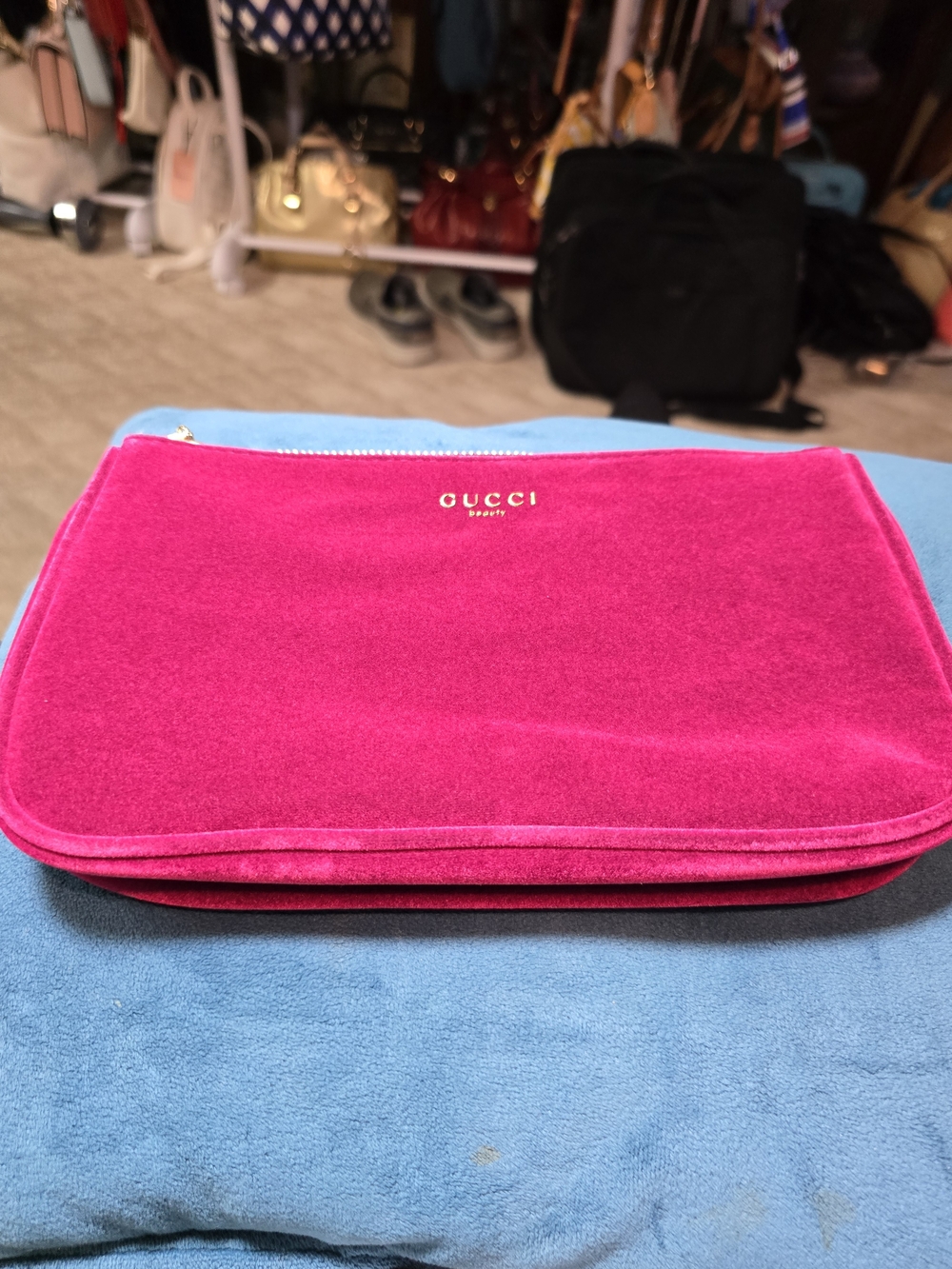 Gucci Raspberry Pink Velvet Pouch with Gold Logo EUC 10x5.5